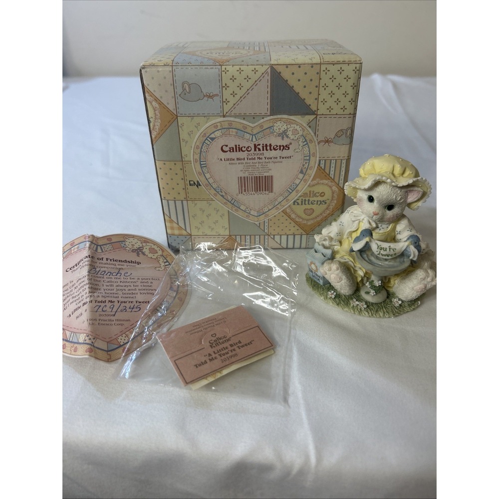 Enesco Calico Kittens "A Little Bird Told Me You're Tweet" Cat #203998 Birdbath